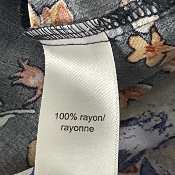 Maurices Tank Top Women 4X Blue Floral Bloom Tie Strap V-Neck Lightweight NEW - Picture 11 of 15